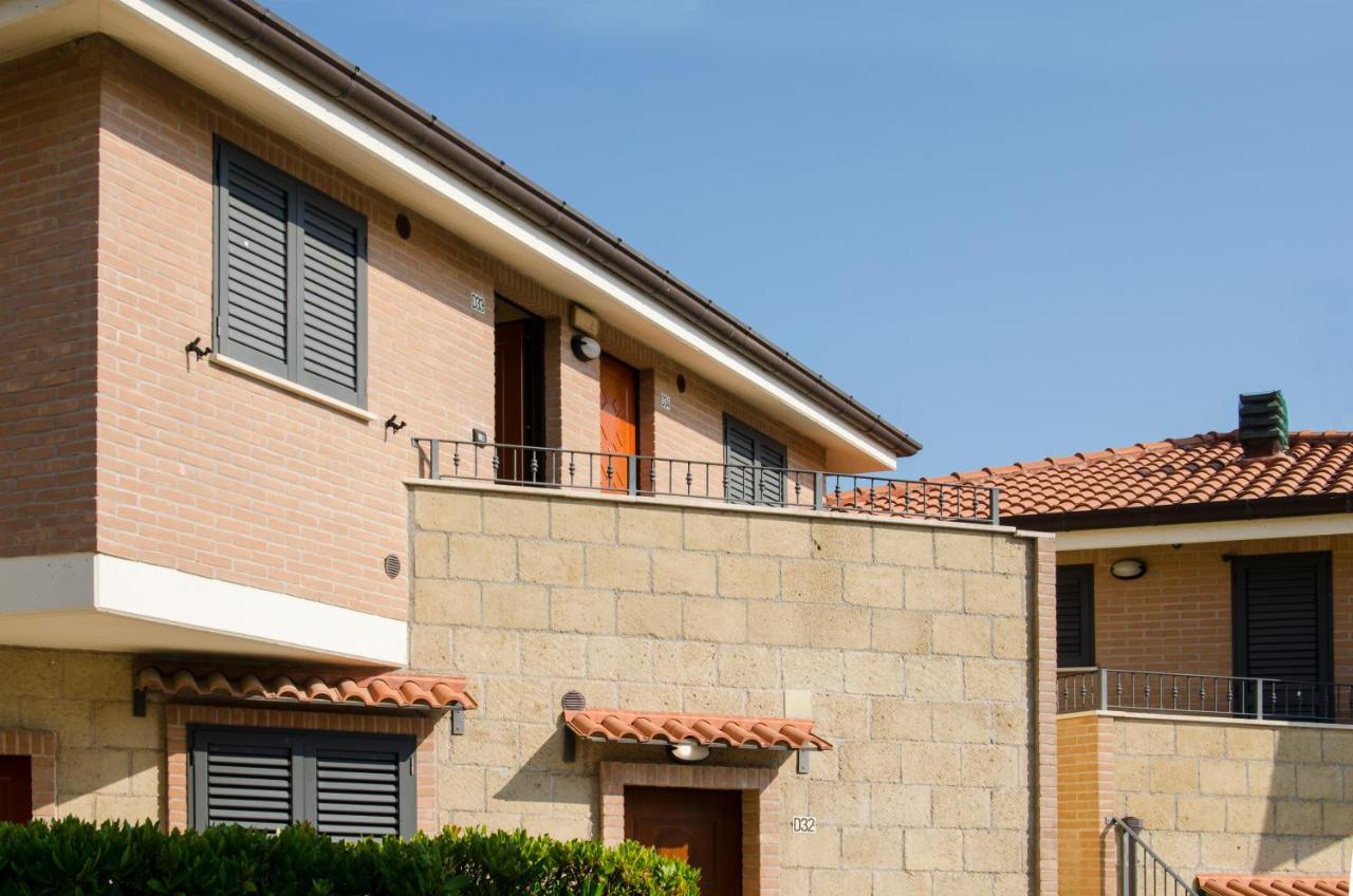 Residence Il Borgo Tortoreto Exterior photo